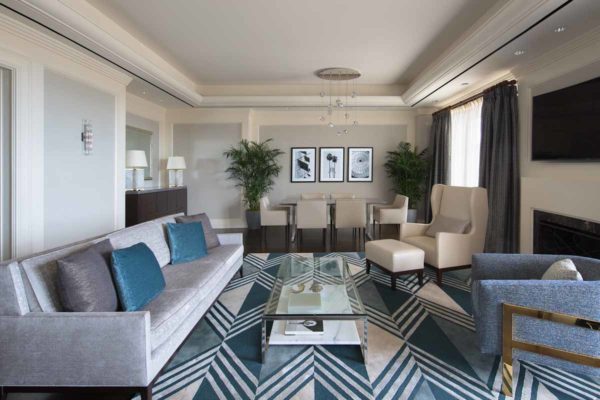 Luxury-hotel-living-room-interior-photography